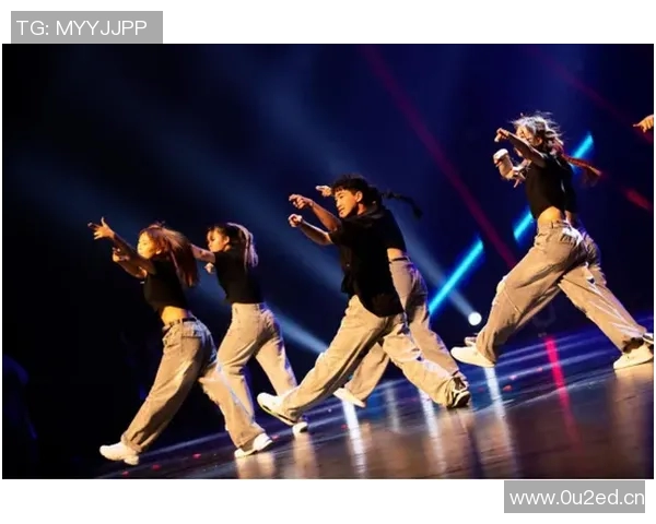 广州街舞队的奋斗与荣耀：一段激情四溢的街舞纪实之旅